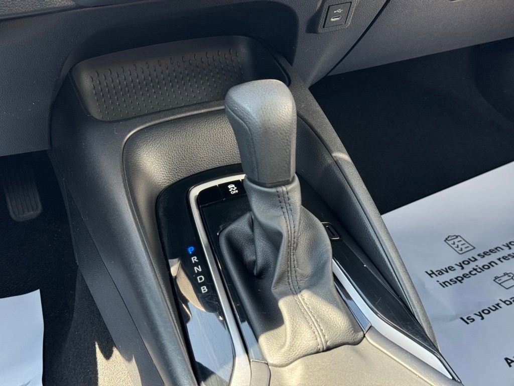 Certified 2025 Toyota Corolla LE image 36