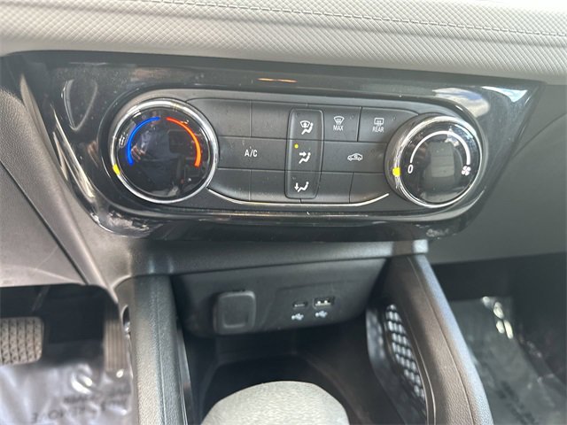 Used 2024 Chevrolet TrailBlazer LT w/ Driver Confidence Package image 17