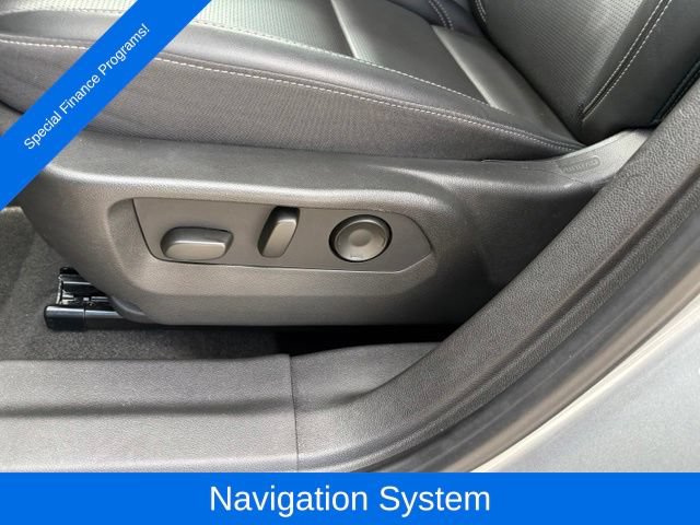 Used 2024 Buick Envision Preferred AWD/4WD image 14
