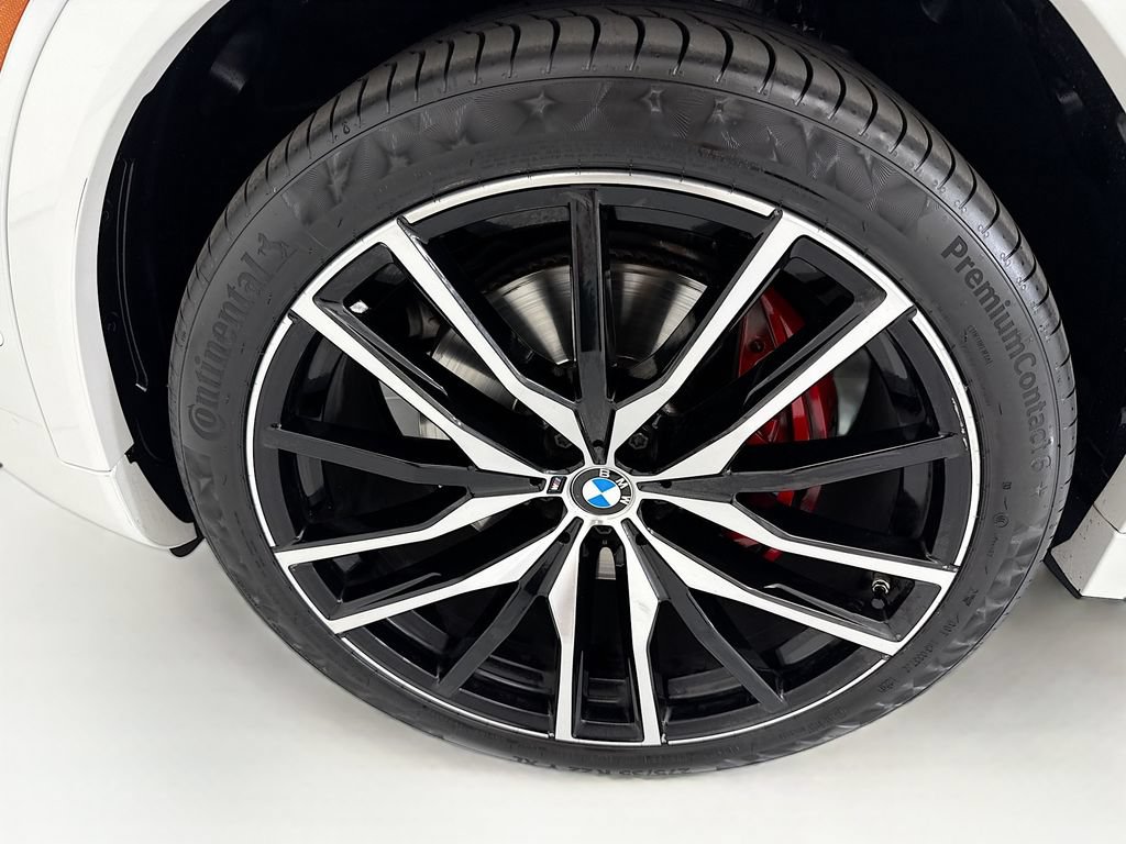 Used 2023 BMW X6 xDrive40i w/ M Sport Package AWD/4WD image 29