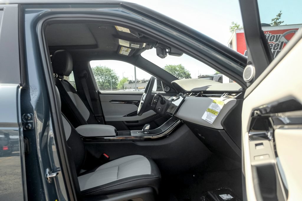 New 2026 Land Rover Range Rover Evoque Hoxton AWD/4WD image 22