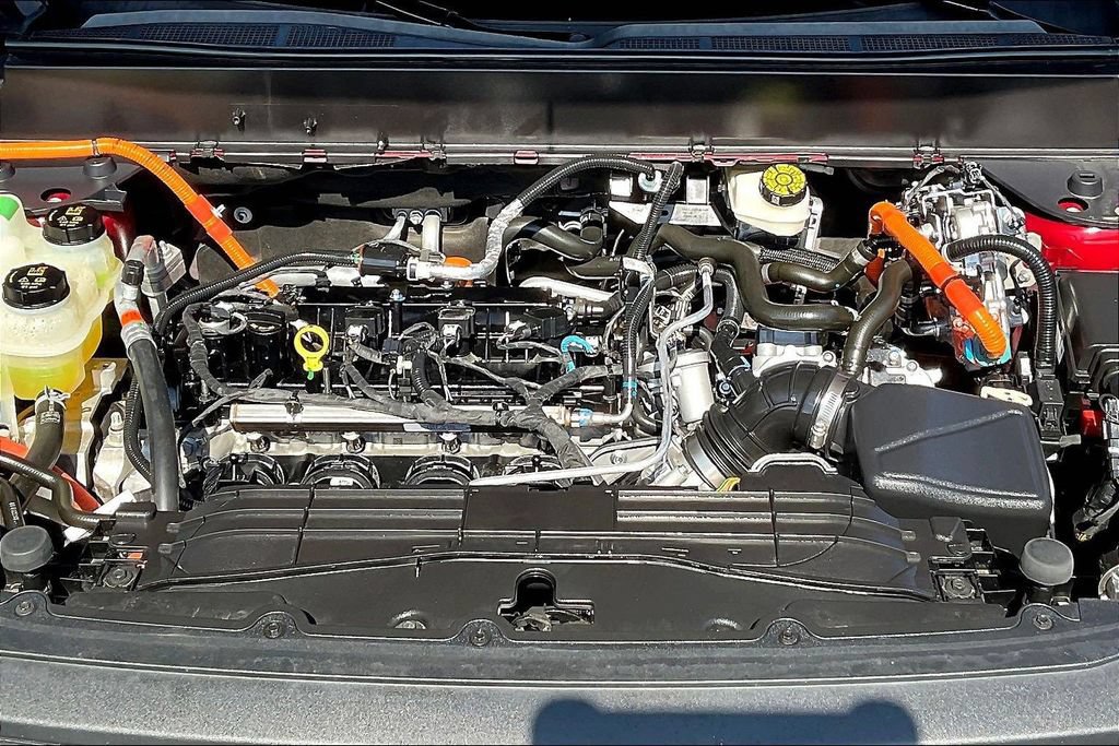 Used 2025 Ford Maverick XLT FWD image 34