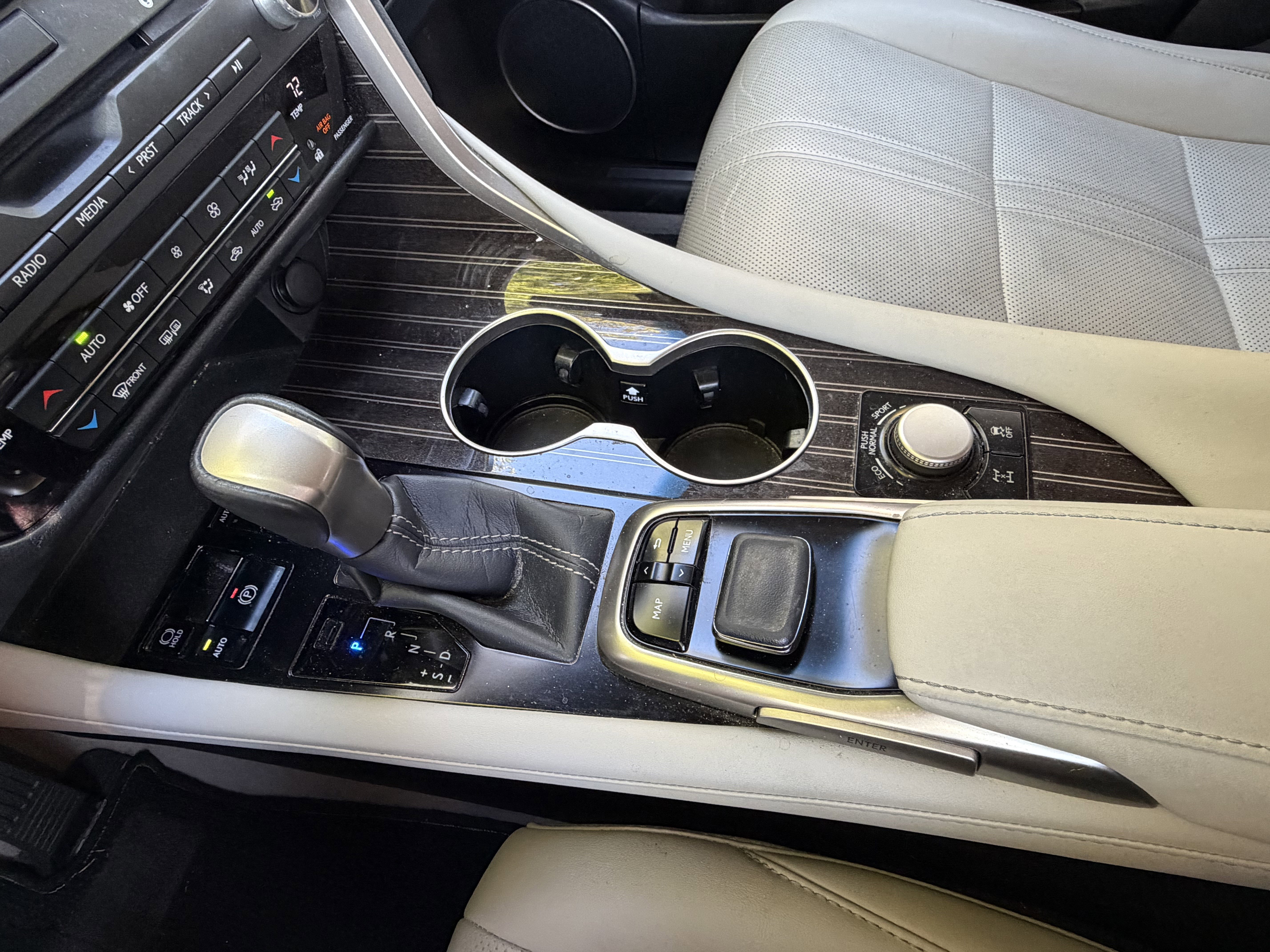 Used 2017 Lexus RX 350 AWD w/ Luxury Package image 28