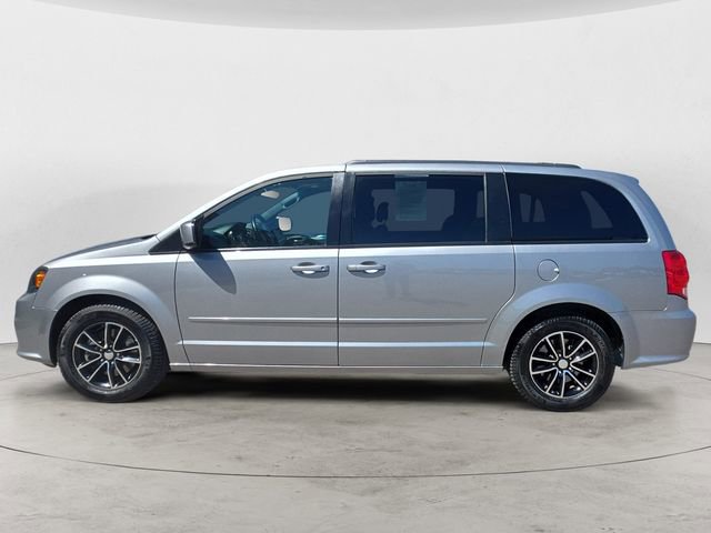 Used 2017 Dodge Grand Caravan GT FWD image 2