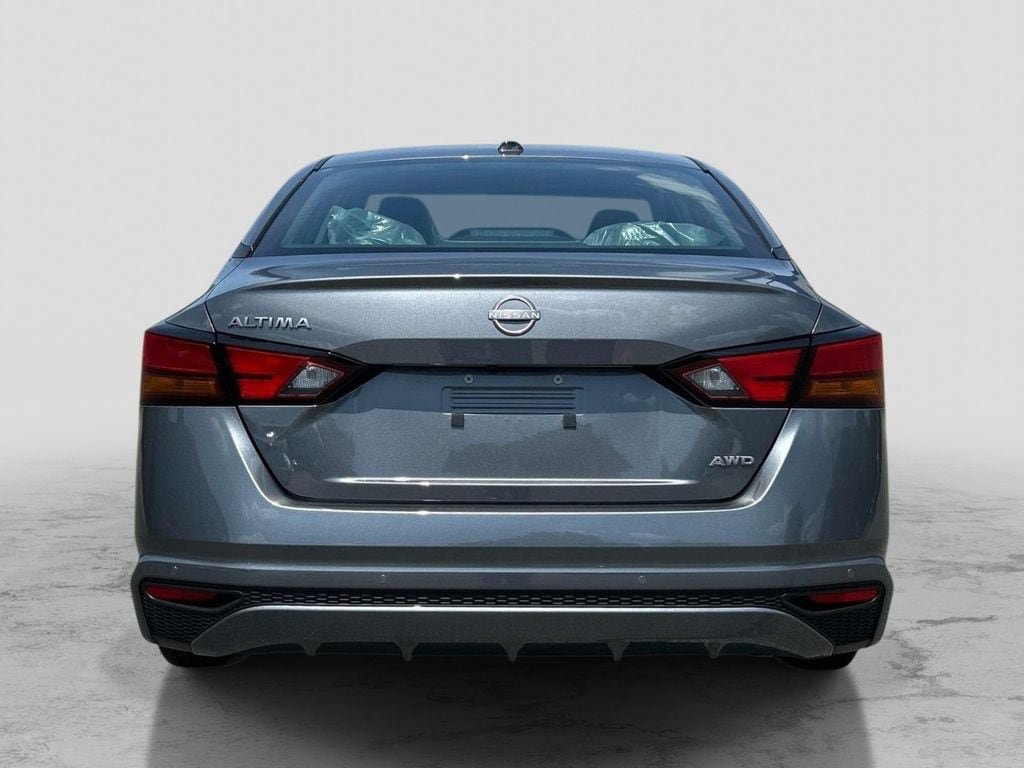 New 2026 Nissan Altima 2.5 SV AWD/4WD image 3