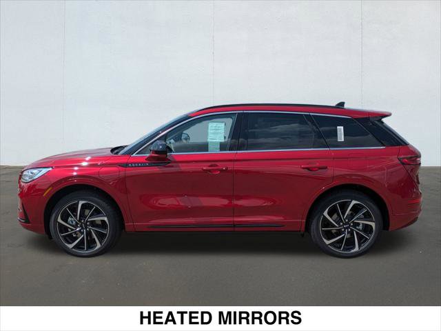 New 2025 Lincoln Corsair Grand Touring w/ Rear Removable Package Tray image 2