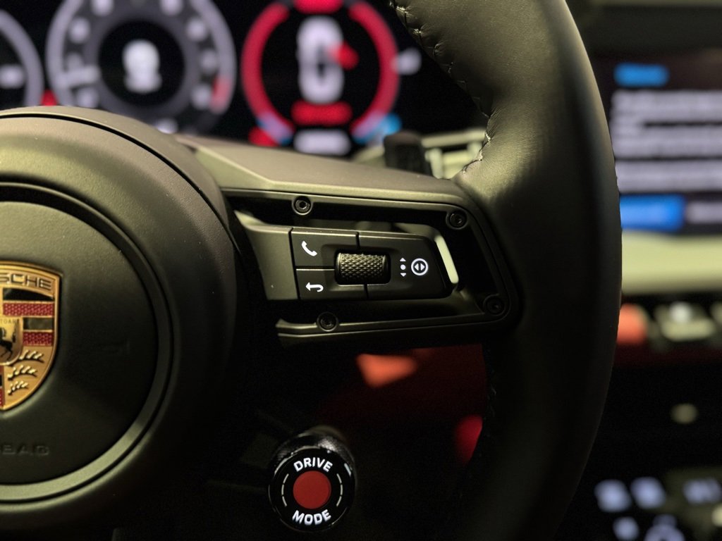 New 2026 Porsche 911 Carrera 4S image 21