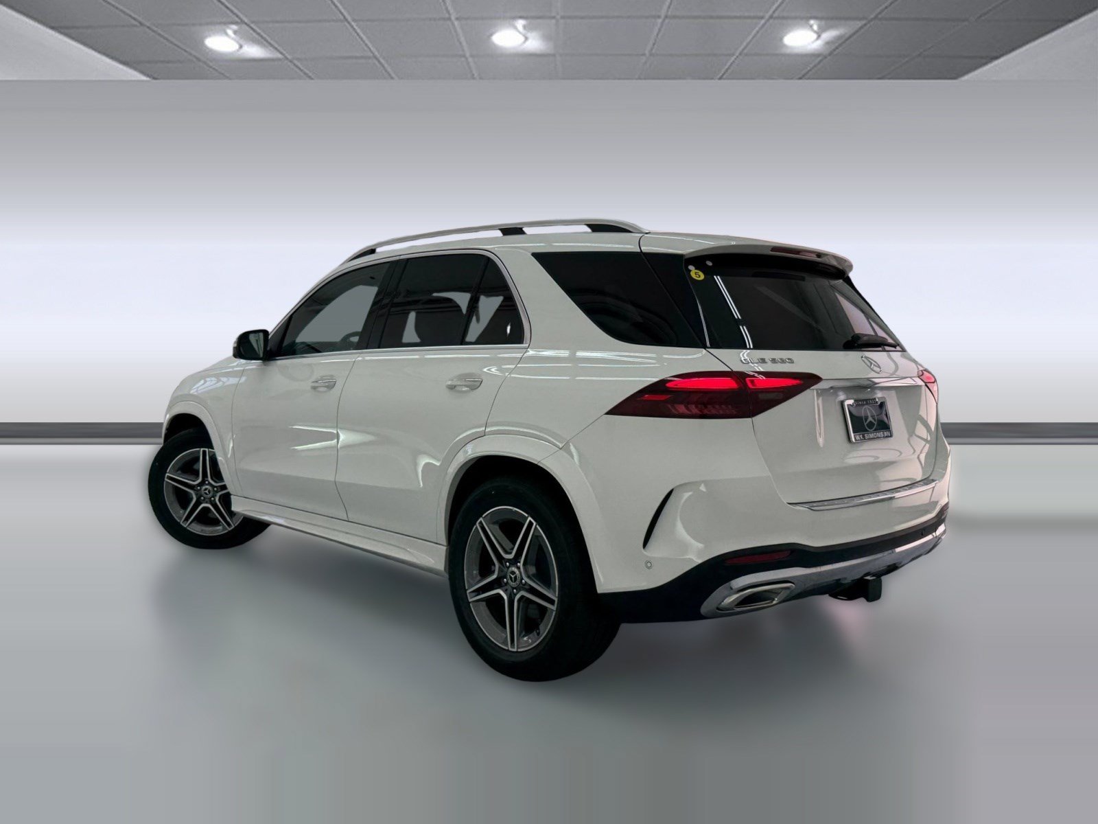 New 2026 Mercedes-Benz GLE 580 4MATIC image 3