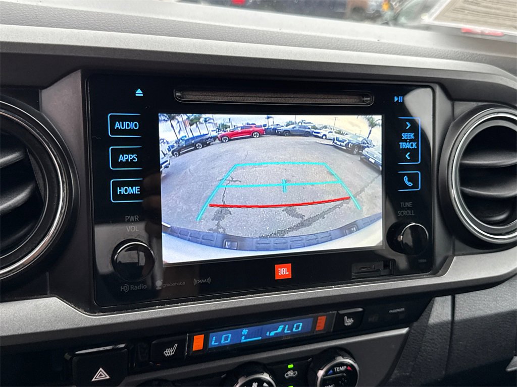 Used 2017 Toyota Tacoma TRD Off-Road image 29