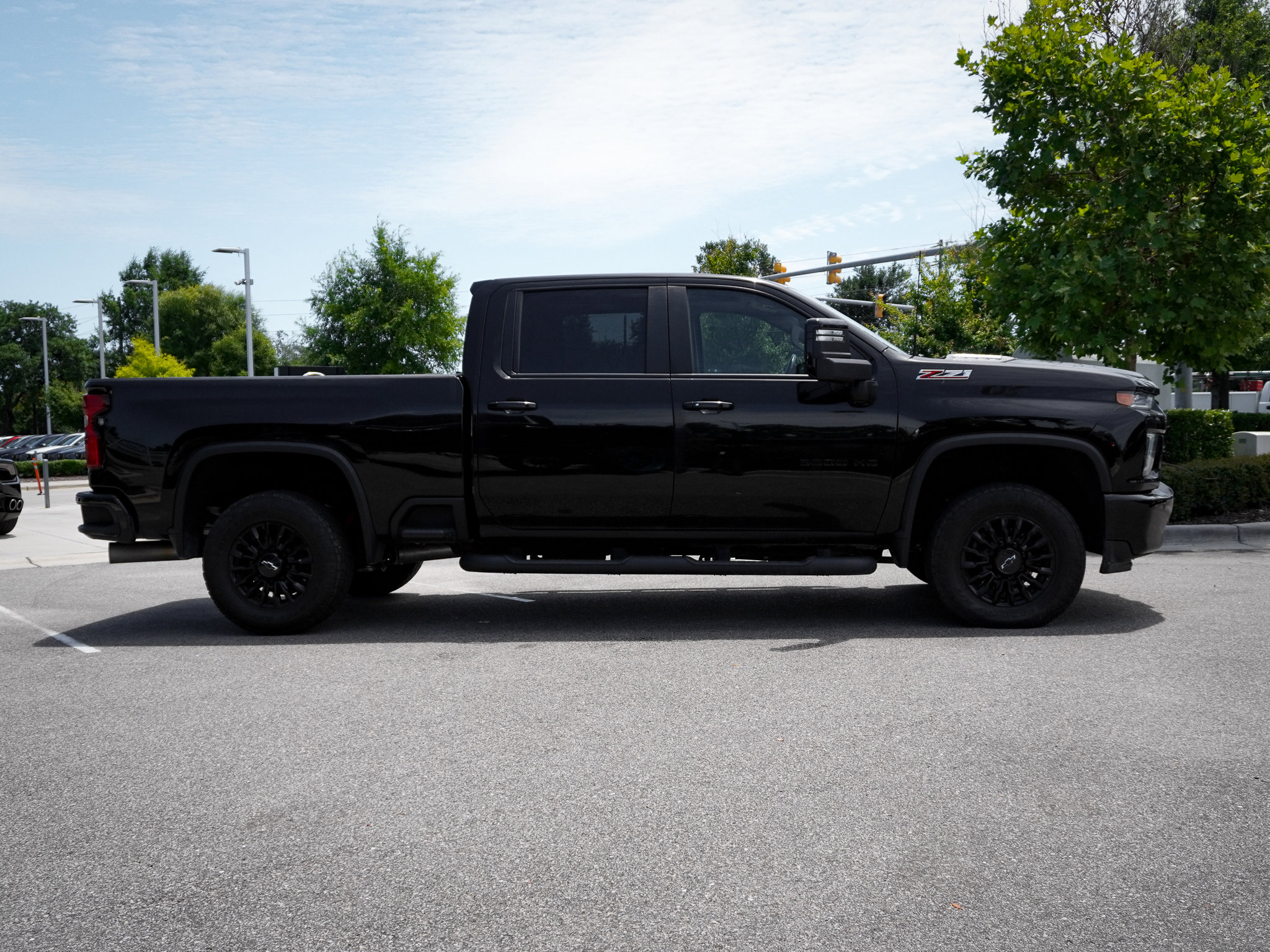 Used 2023 Chevrolet Silverado 3500 LTZ w/ LTZ Plus Package AWD/4WD image 13