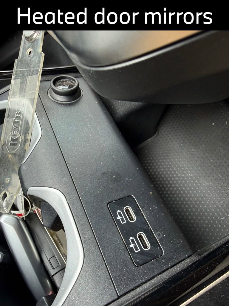 Certified 2025 BMW X1 xDrive28i w/ Technology Package image 17