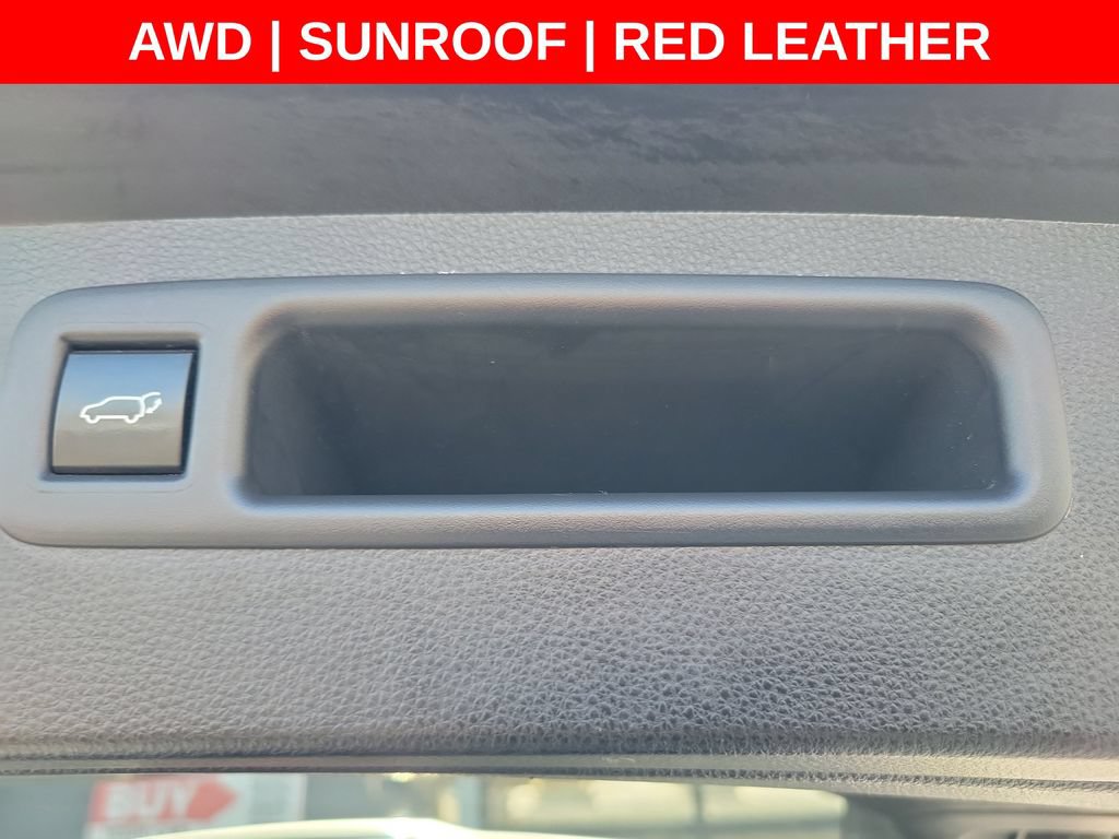 Used 2021 Toyota Highlander XSE AWD/4WD image 14