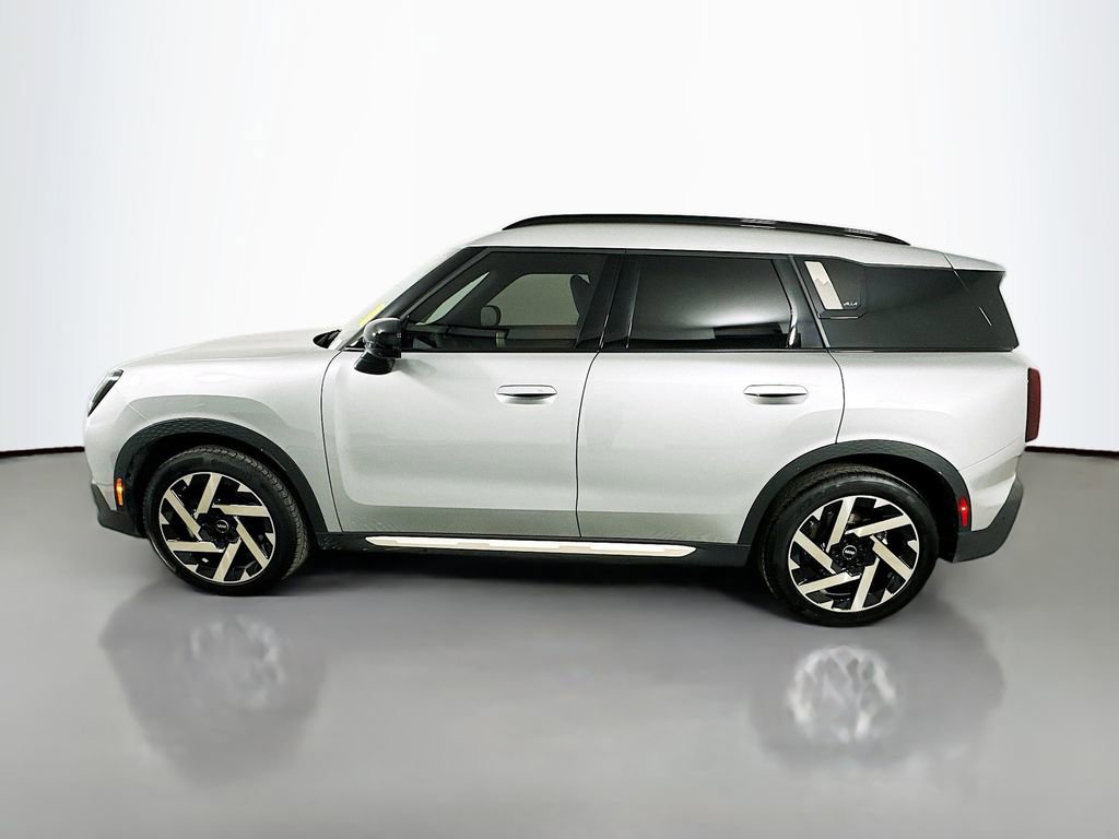 Certified 2025 MINI Cooper Countryman S AWD/4WD image 8