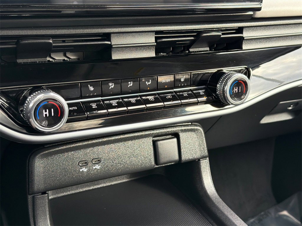 Used 2025 Honda Prologue Touring image 28