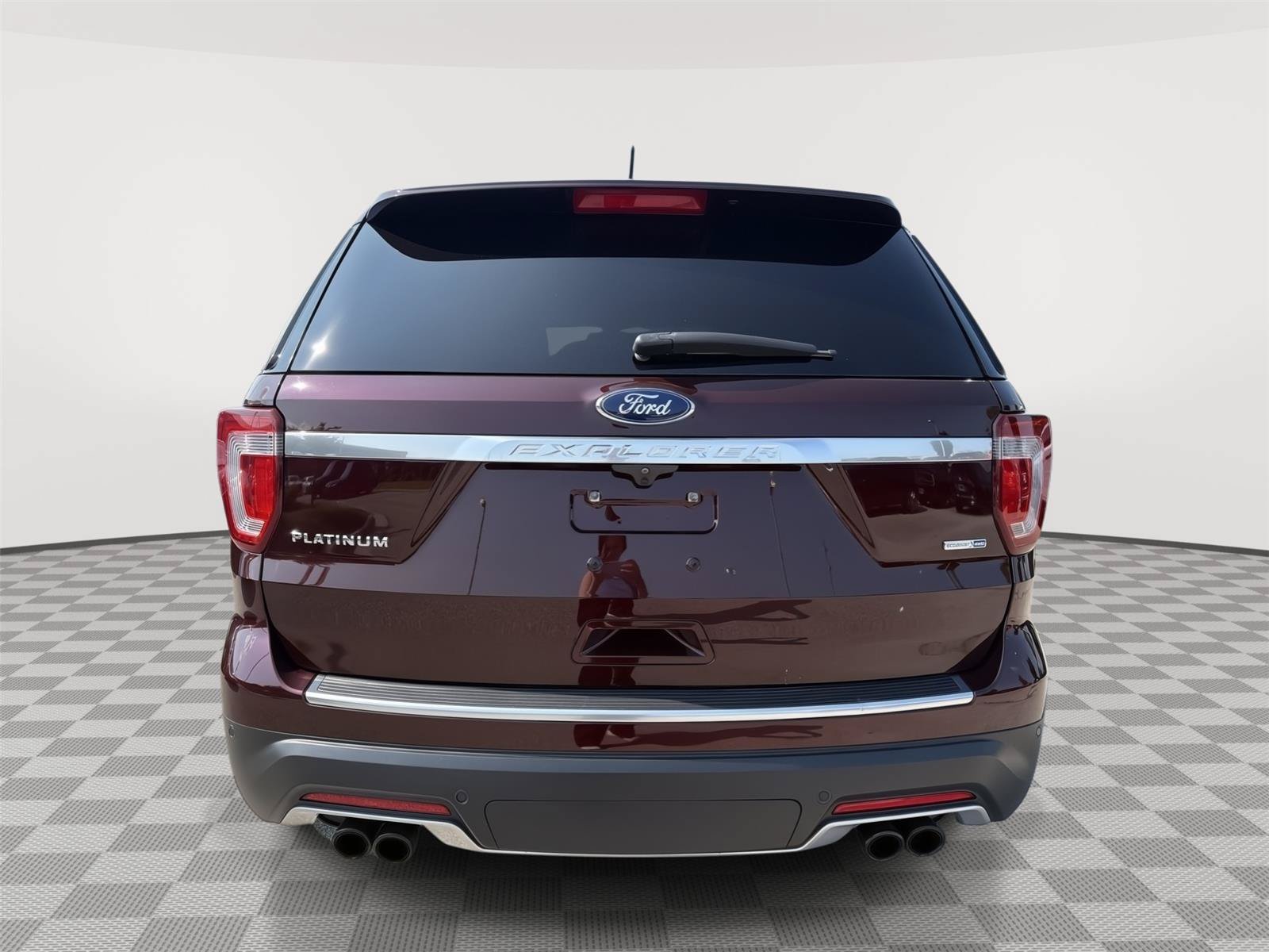 Used 2018 Ford Explorer Platinum AWD/4WD image 4