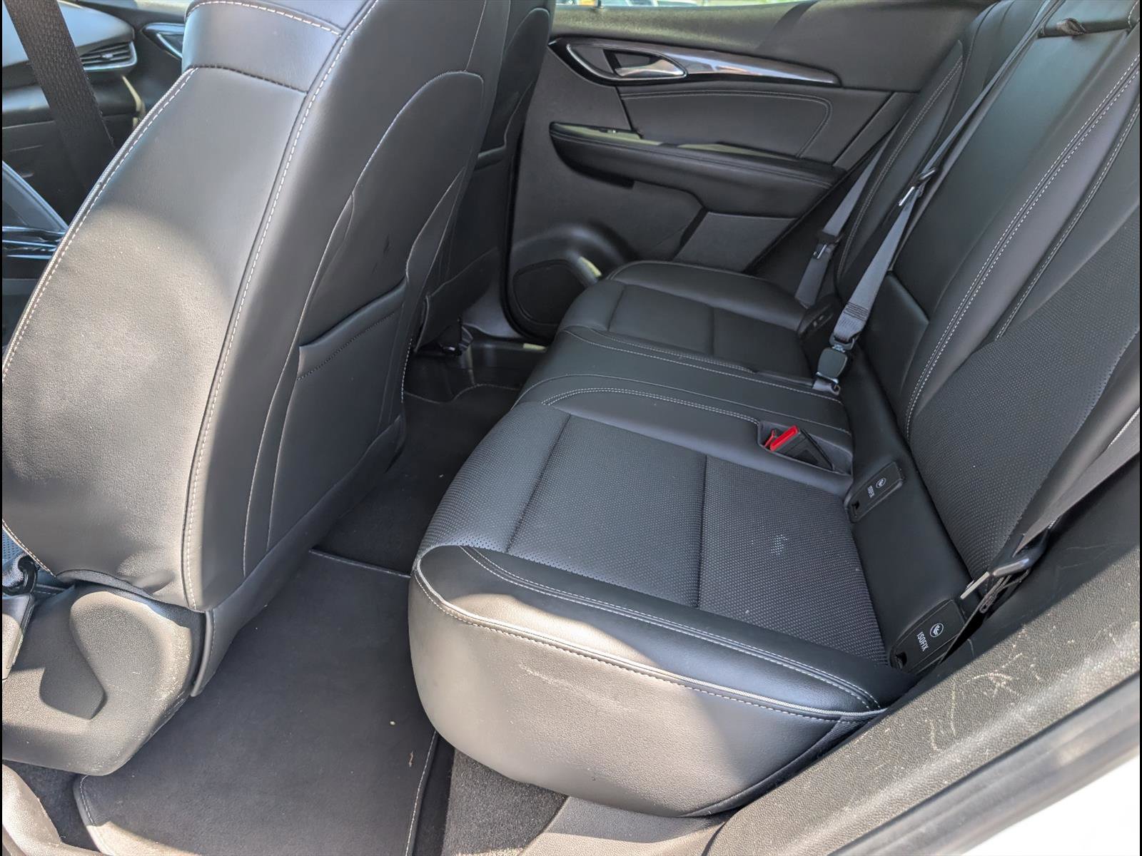 Used 2023 Buick Envision Essence AWD/4WD image 12