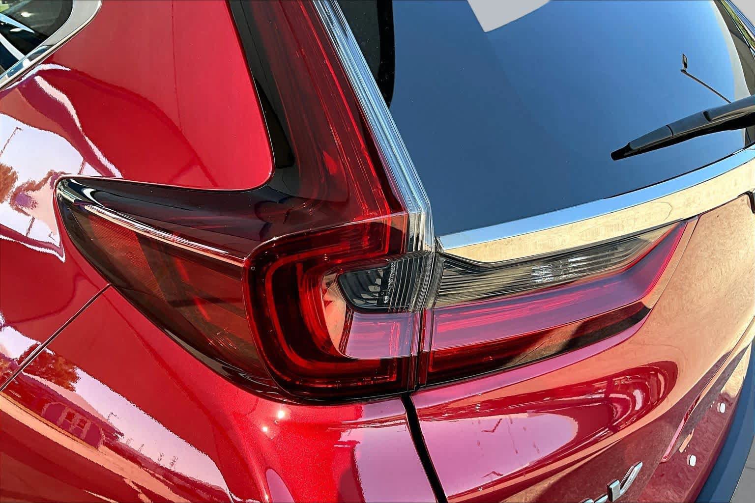 Used 2020 Honda CR-V Touring image 29