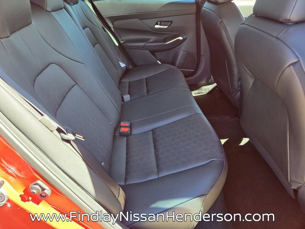 New 2027 Nissan Sentra SR w/ SR Premium Package FWD image 17