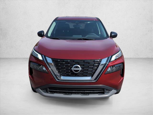 Used 2023 Nissan Rogue S image 2