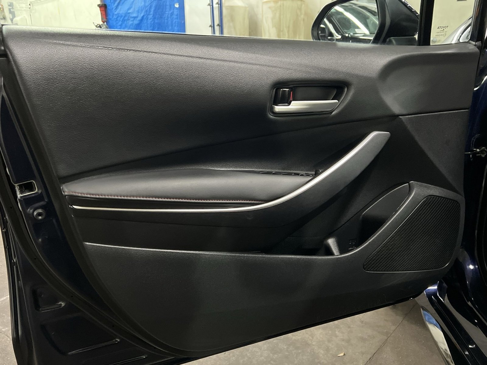 Used 2023 Toyota Corolla SE image 14