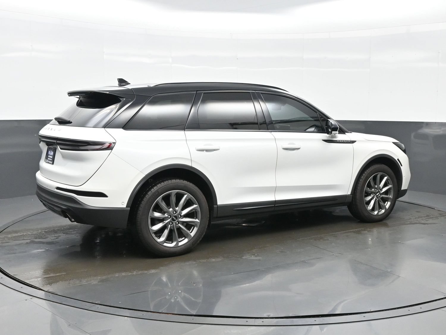 Used 2022 Lincoln Corsair AWD w/ Premium Package image 6