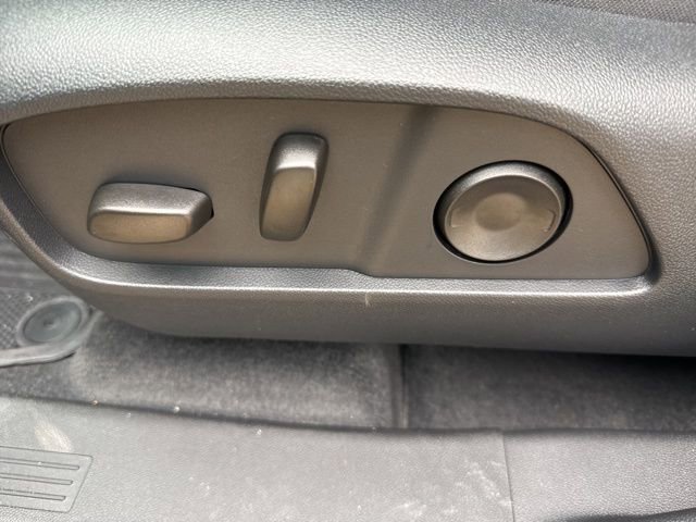 New 2026 Chevrolet Equinox LT w/ Convenience Package II image 28