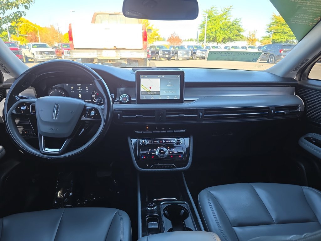 Used 2021 Lincoln Corsair AWD w/ Rear Removable Package Tray image 5
