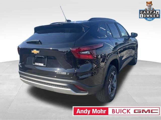 Used 2025 Chevrolet Trax LT w/ Driver Confidence Package FWD image 14