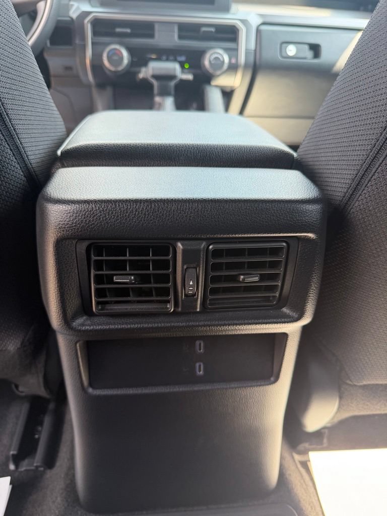 Certified 2025 Toyota 4Runner SR5 AWD/4WD image 26