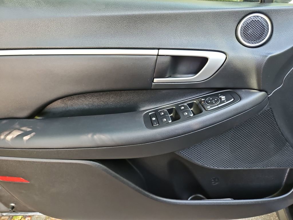 Used 2026 Hyundai Sonata Blue FWD image 24