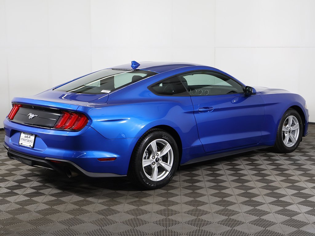 Used 2021 Ford Mustang Coupe image 7