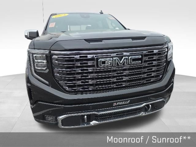 Used 2025 GMC Sierra 1500 Denali Ultimate AWD/4WD image 3