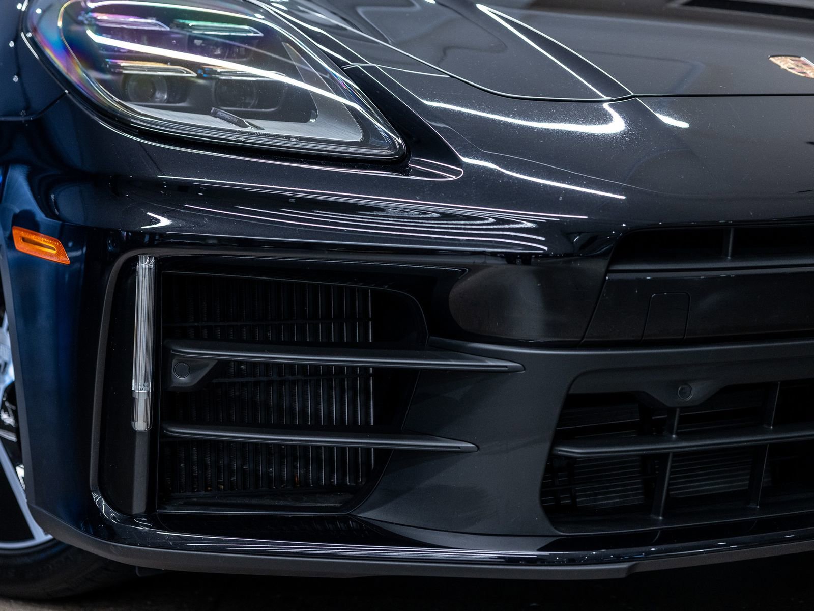 Certified 2025 Porsche Panamera RWD image 15