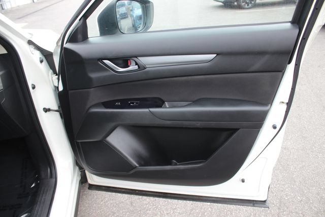 Used 2020 MAZDA CX-5 Sport FWD image 29
