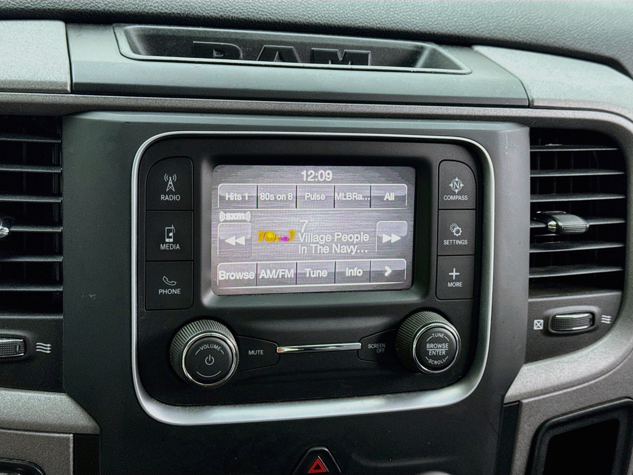Used 2023 RAM 1500 Tradesman w/ Popular Equipment Group AWD/4WD image 11