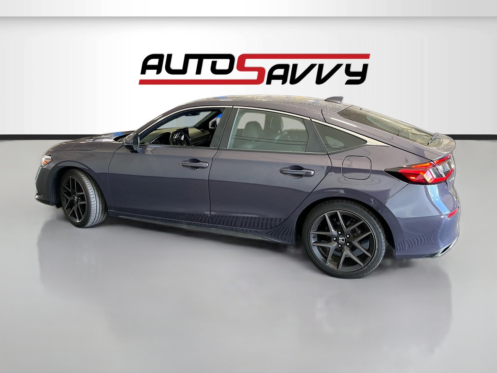 Used 2024 Honda Civic Sport Touring image 4