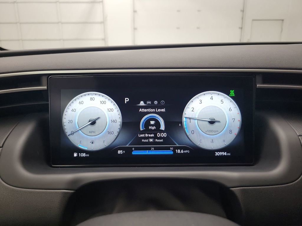 Used 2022 Hyundai Santa Cruz SEL Premium image 17