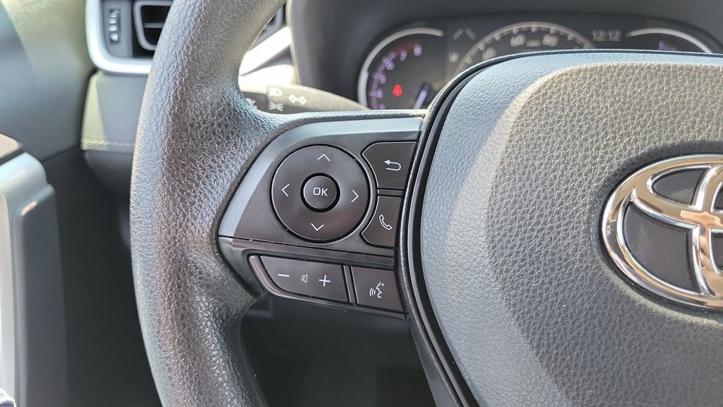 Used 2024 Toyota RAV4 LE FWD image 19