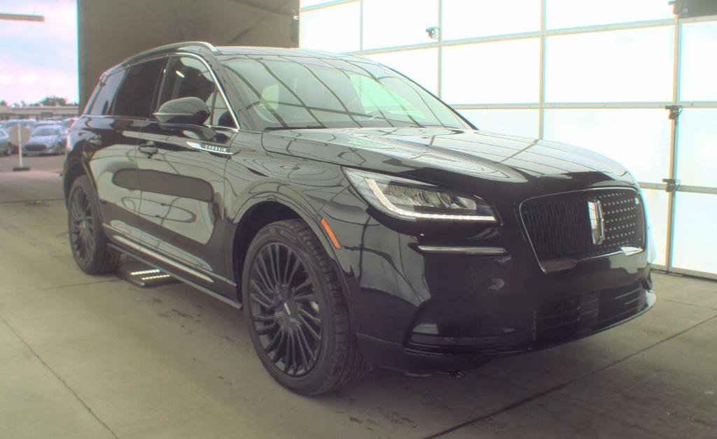 Used 2021 Lincoln Corsair Reserve AWD/4WD image 1