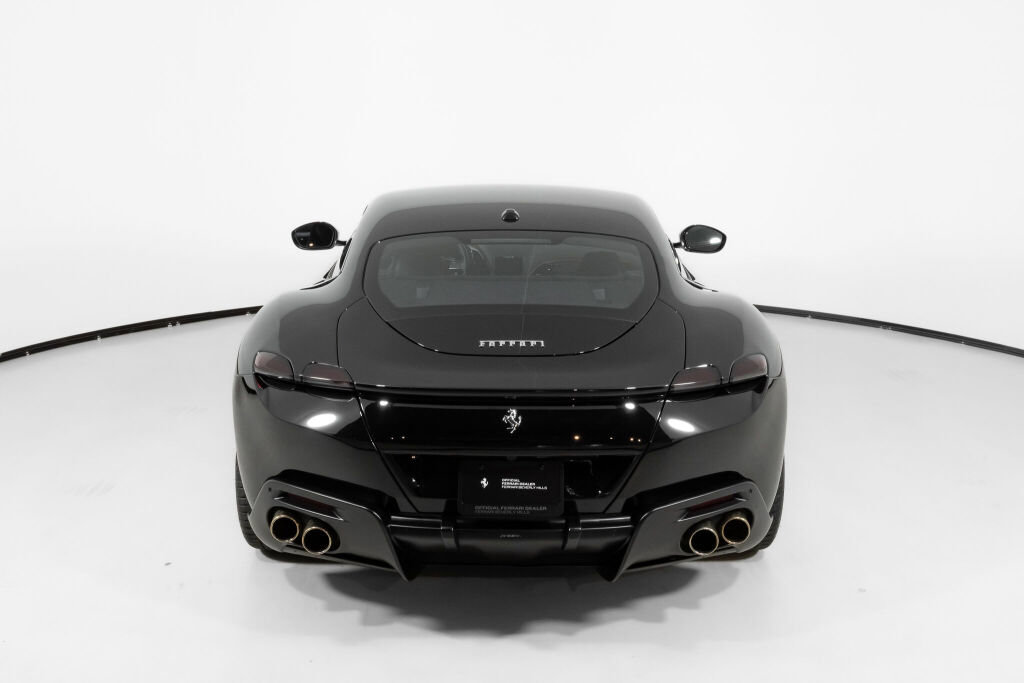 Used 2024 Ferrari Roma image 7