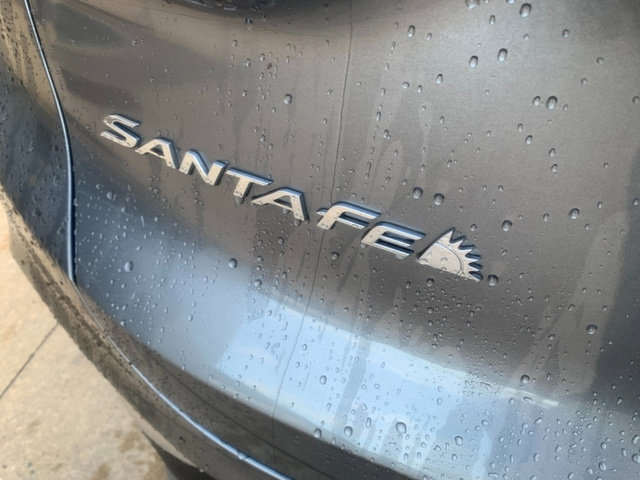 Used 2019 Hyundai Santa Fe SE AWD/4WD image 14