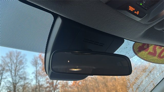 Used 2024 Toyota Corolla Cross LE image 23