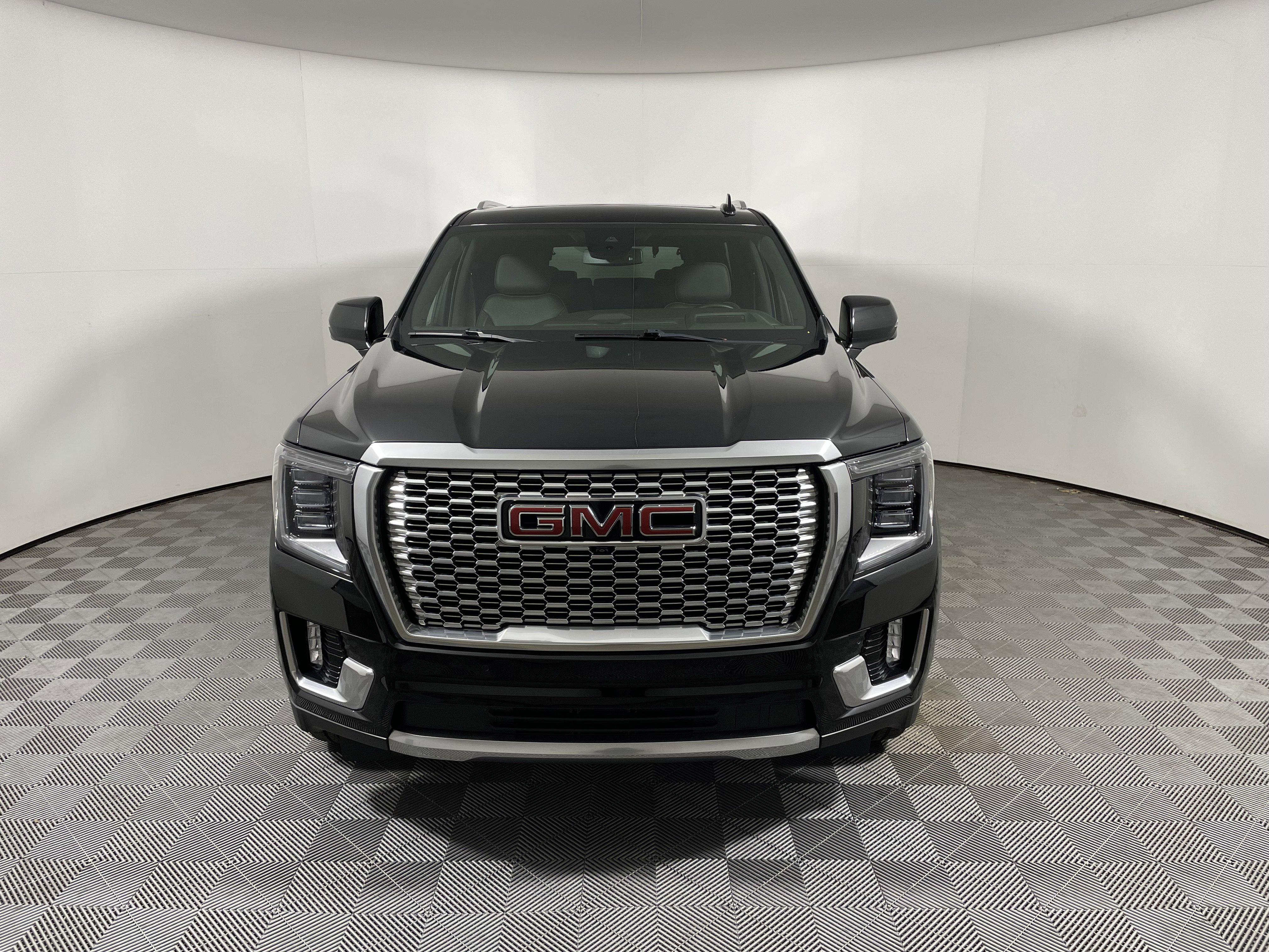 Used 2023 GMC Yukon Denali image 8