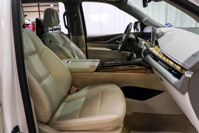 Used 2021 Cadillac Escalade ESV Sport Platinum RWD image 36