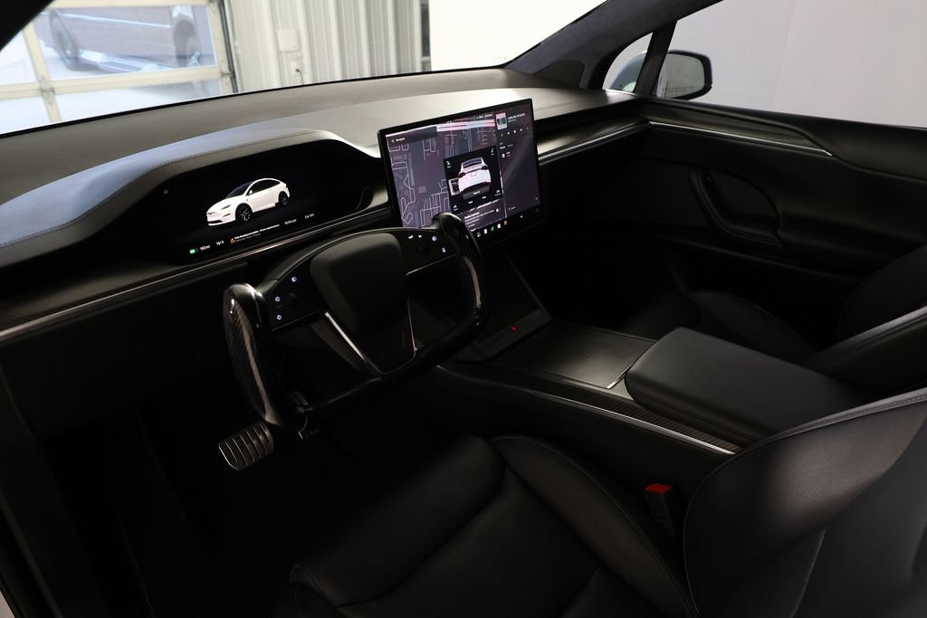 Used 2022 Tesla Model X Plaid AWD/4WD image 18