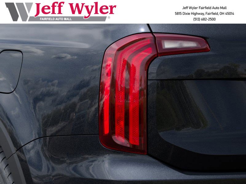 New 2025 Kia Telluride S image 12