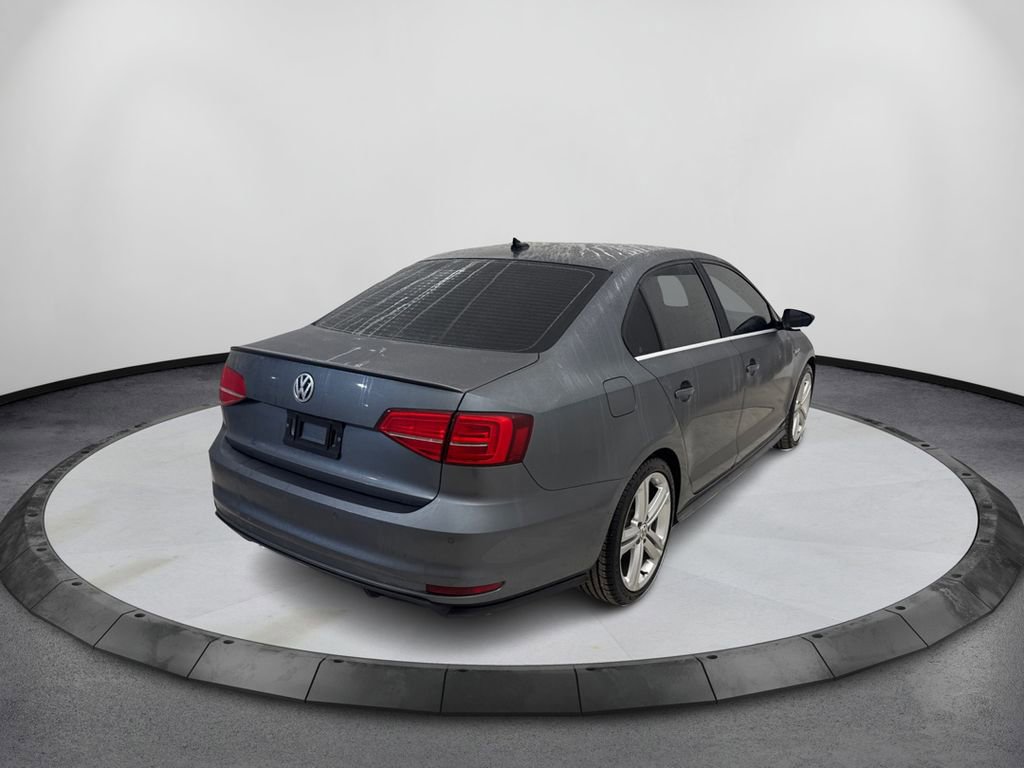 Used 2017 Volkswagen Jetta GLI image 5