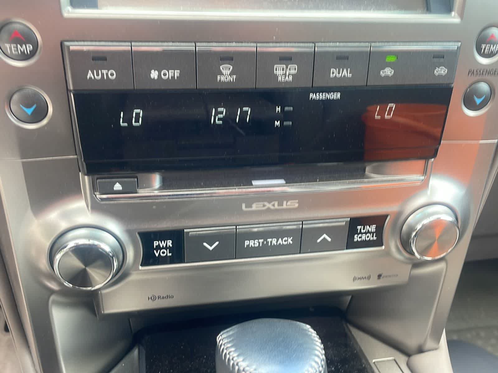 Used 2019 Lexus GX 460 AWD/4WD image 16