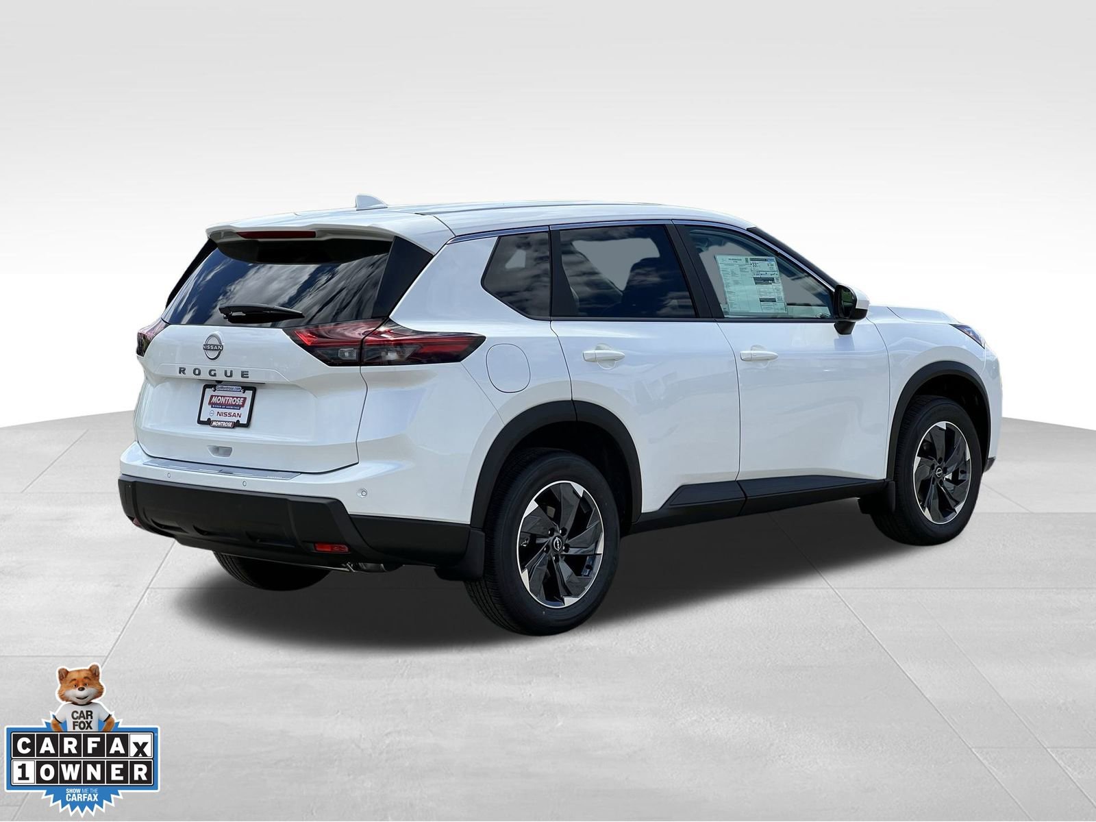 Certified 2025 Nissan Rogue SV image 5