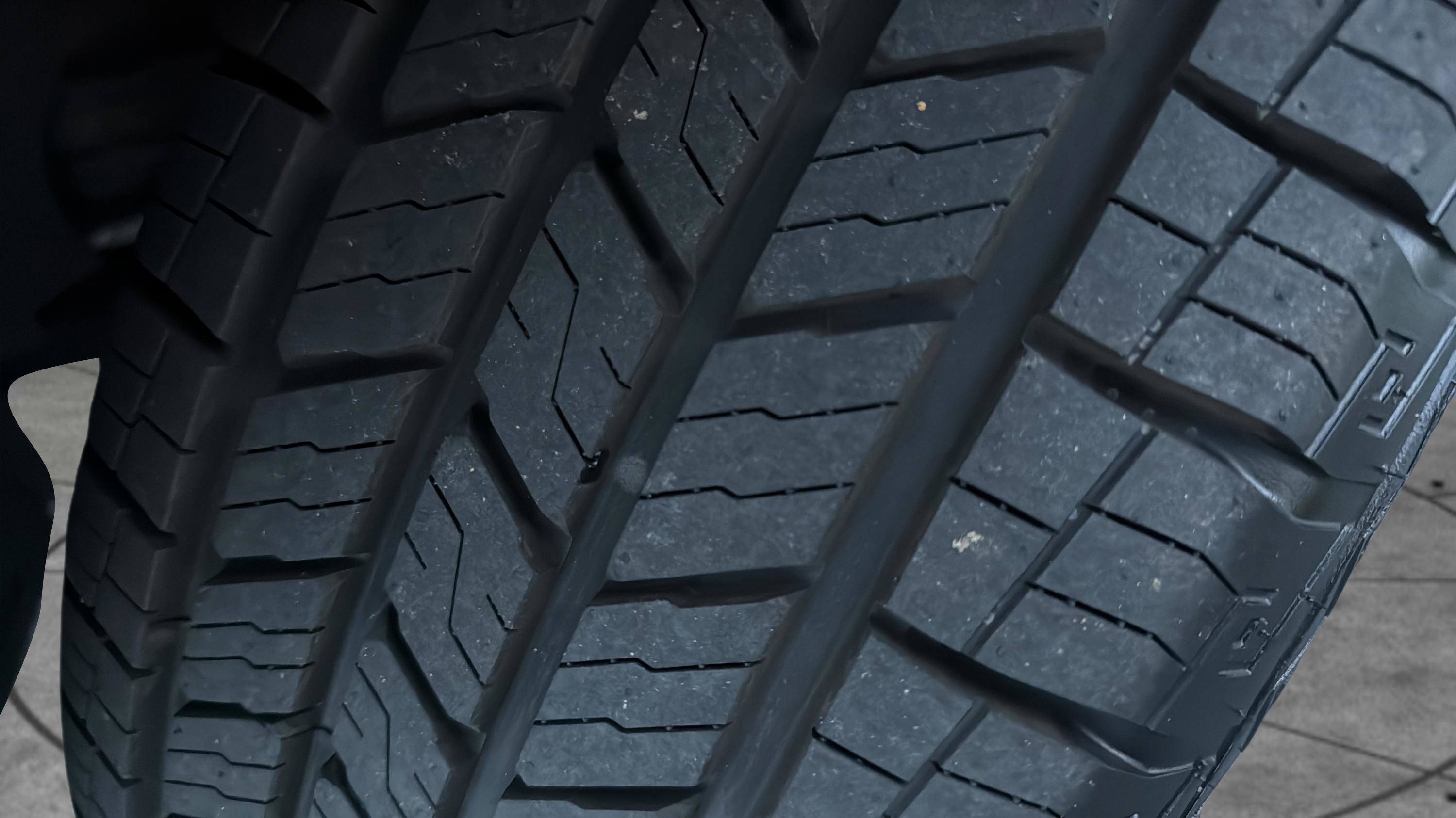 Used 2019 Toyota Highlander LE image 39